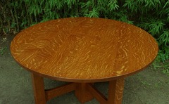 View of the fine hand selected quarter sawed white oak table top, note the width of the boards.